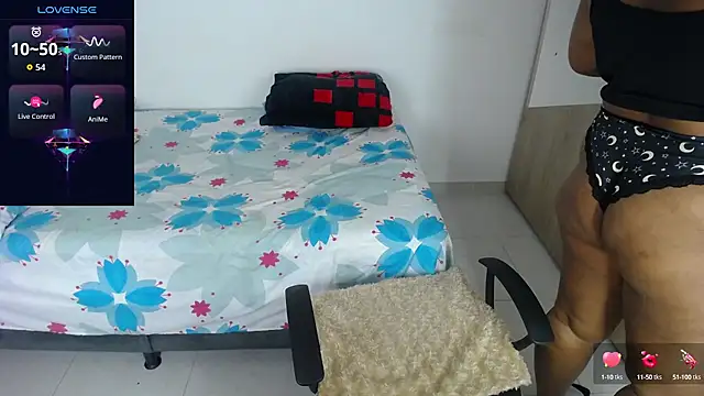 miajoseph  online show from September 2025 04:25:02 AM