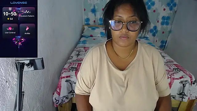 miajoseph  online show from April 2026 03:31:02 AM