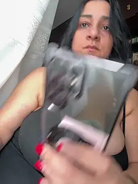 paulinaDiaz1 online show from January 2025 01:36:01 PM