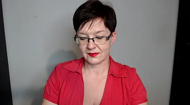 Snapshot of Sofie69Velvet chatting on December 2024 08:28:01 PM Sofie69Velvet online show from December 2024 08:28:01 PM