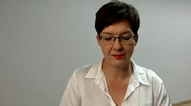 Snapshot of Sofie69Velvet chatting on December 2024 05:26:01 PM Sofie69Velvet online show from December 2024 05:26:01 PM