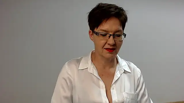 Snapshot of Sofie69Velvet chatting on January 2025 05:51:02 PM Sofie69Velvet online show from January 2025 05:51:02 PM