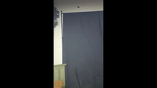 Layla-Lana online show from January 2025 11:59:01 AM