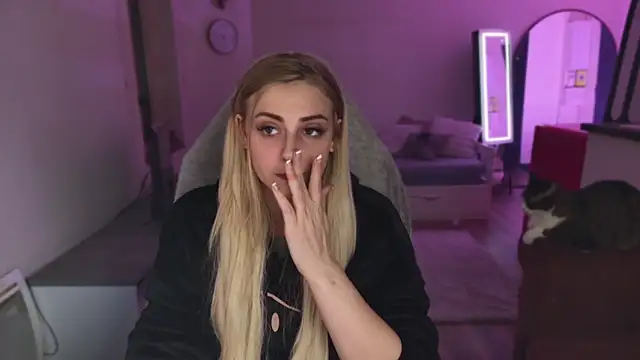 ce leste   online show from February 2025 09:29:02 PM