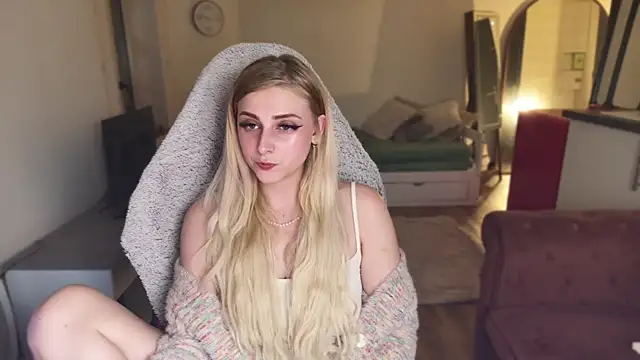 ce leste   online show from February 2025 08:47:01 PM