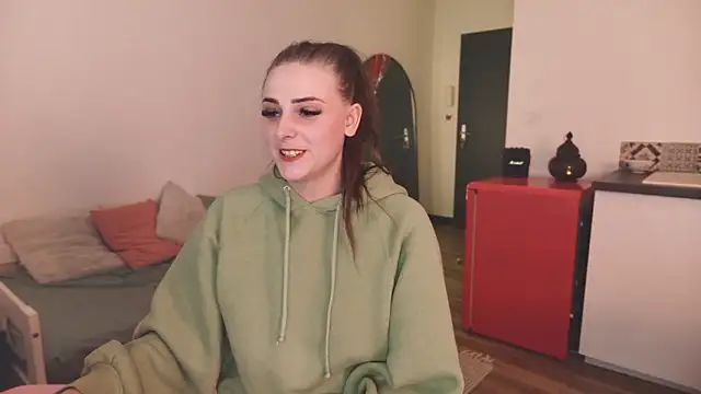 Snapshot of ce_leste__ chatting on January 2026 08:29:01 PM ce leste online show from January 2026 08:29:01 PM