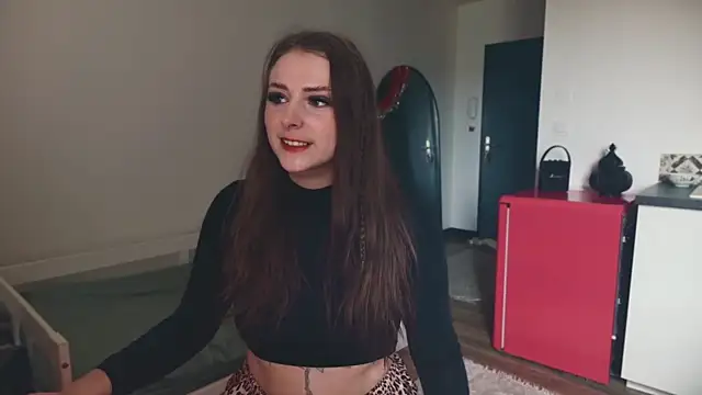 Snapshot of ce_leste__ chatting on February 2026 10:32:02 AM ce leste online show from February 2026 10:32:02 AM