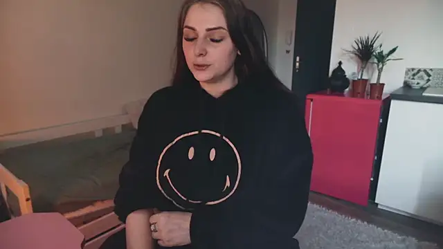 Snapshot of ce_leste__ chatting on March 2026 08:10:02 AM ce leste online show from March 2026 08:10:02 AM