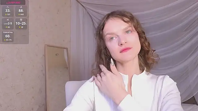 Snapshot of Soo_dreamy chatting on February 2026 01:28:01 AM Soo dreamy online show from February 2026 01:28:01 AM