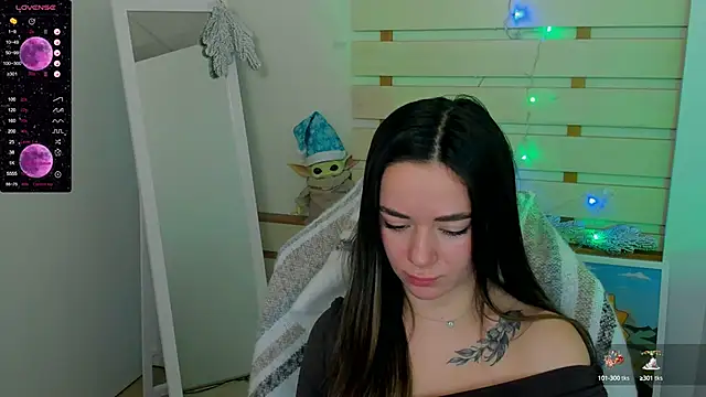 Bella XO online show from December 2024 11:13:01 AM