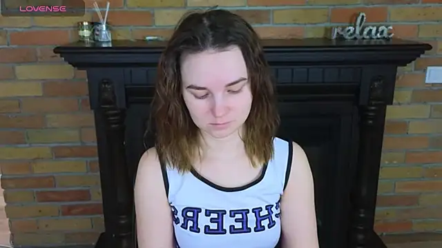 Ellie Sunset online show from April 2026 07:48:02 AM