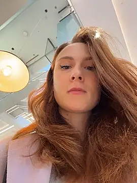 Dina Tease online show from September 2025 12:41:02 PM