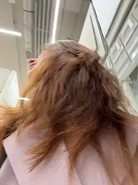 Dina Tease online show from September 2025 12:43:01 PM