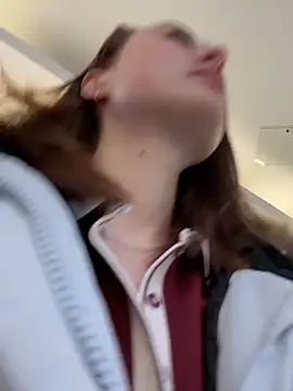 Dina Tease online show from January 2026 12:32:01 PM