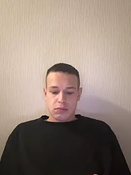 pretty roman online show from April 2026 03:46:02 PM