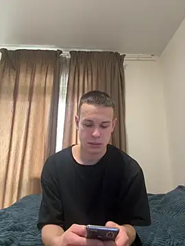 pretty roman online show from April 2026 10:28:02 AM