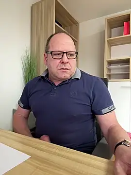 coupleLatinaLovers online show from February 2025 10:29:01 AM