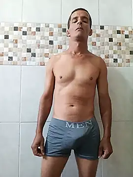 Snapshot of morenogato100 chatting on June 2026 11:20:01 AM morenogato100 online show from June 2026 11:20:01 AM