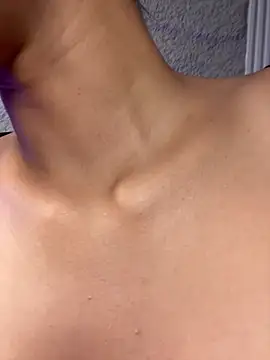 KaitlynLoveCam online show from April 2026 11:10:02 PM