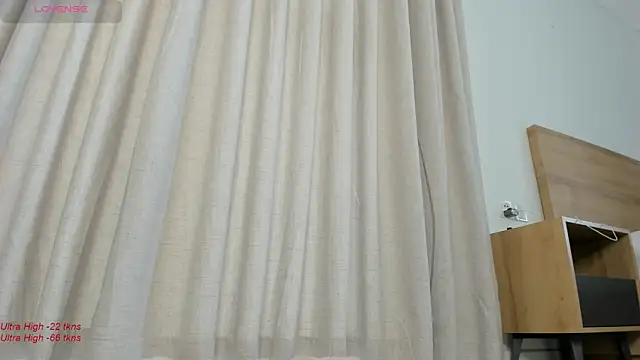 yumisunn online show from February 2025 03:44:01 AM