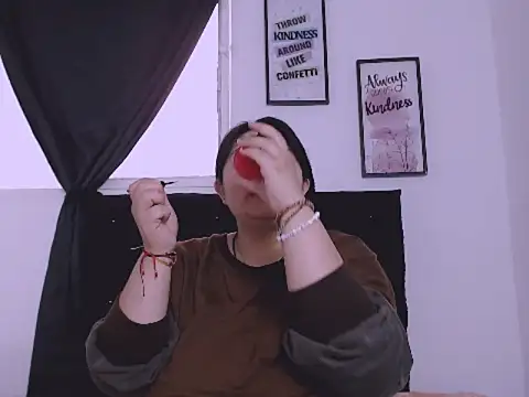  69HONRY online show from September 2025 01:05:02 PM