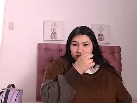  69HONRY online show from October 2025 01:08:02 PM