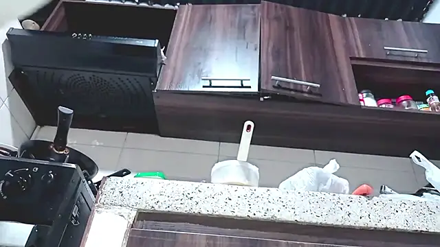 PetiteIvoryQueen19 online show from March 2025 06:52:02 AM