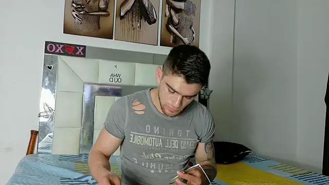 Sexy Alejandro  online show from January 2025 11:13:02 AM