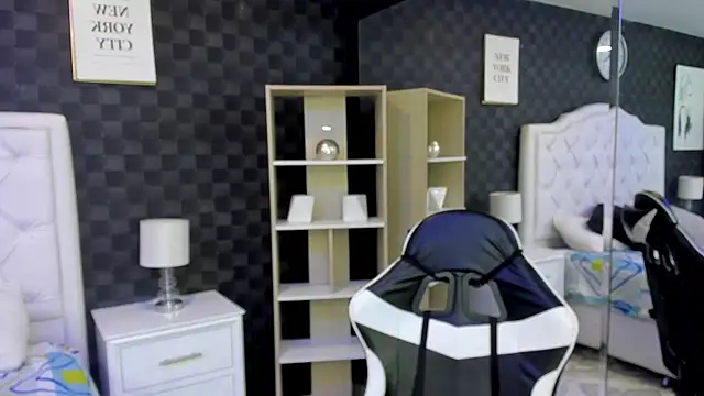 rave connor online show from December 2024 07:06:01 PM