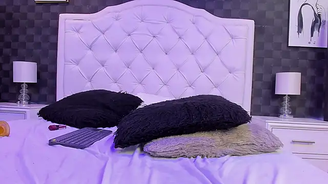 rave connor online show from February 2025 11:15:01 PM