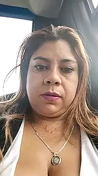 Laura-Hernandez online show from December 2024 10:00:01 PM