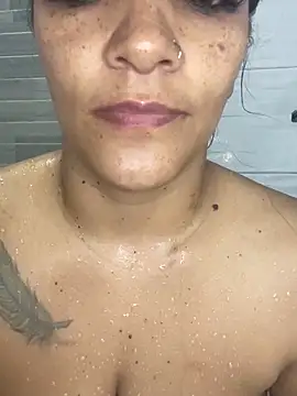 Snapshot of Stefyrossy chatting on November 2025 01:17:02 AM Stefyrossy online show from November 2025 01:17:02 AM