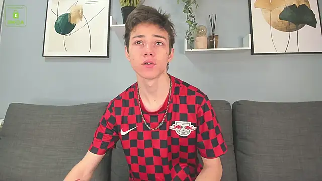 Viego Pattel online show from October 2025 04:27:02 PM