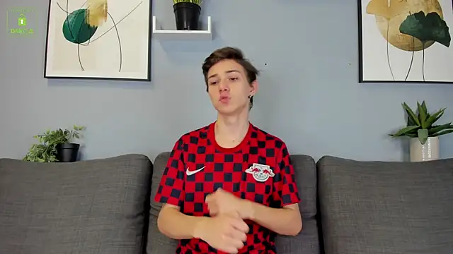 Viego Pattel online show from November 2025 05:22:01 PM