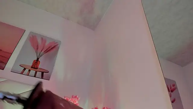 Snapshot of aurora_sweet2 chatting on November 2025 12:42:01 AM aurora sweet2 online show from November 2025 12:42:01 AM