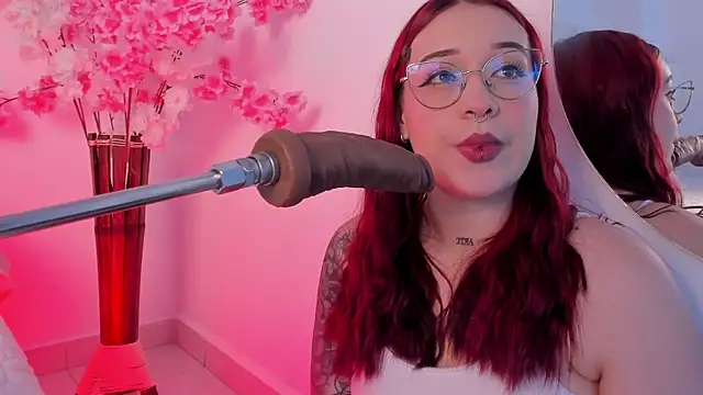 Snapshot of aurora_sweet2 chatting on November 2025 12:13:01 AM aurora sweet2 online show from November 2025 12:13:01 AM