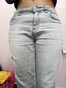 Ananya 34 online show from February 2025 06:52:02 AM