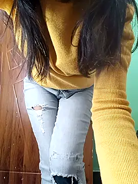 Ananya 34 online show from February 2025 01:15:02 PM