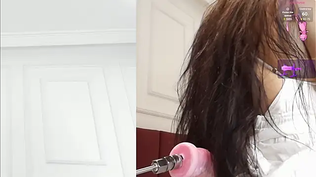 Luna monroe  online show from February 2025 01:51:01 PM