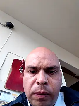 Camilo-31RI online show from April 2026 11:25:01 AM