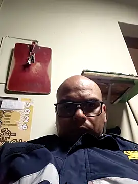 Camilo-31RI online show from April 2026 11:54:02 PM