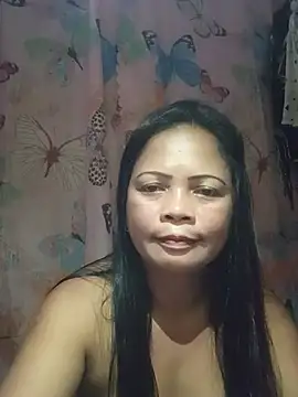 Snapshot of 880HOT chatting on July 2026 02:05:17 AM 880HOT online show from July 2026 02:05:17 AM