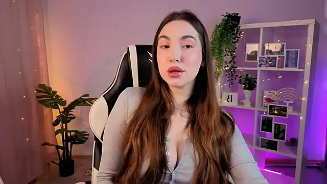 MelissaLovvv online show from November 2025 03:38:01 AM