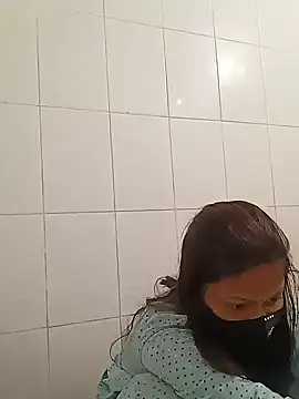 Nadia-2 online show from December 2024 06:01:02 PM