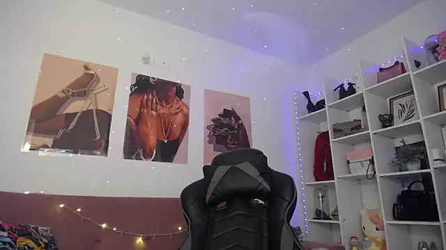 catalinapalencia online show from February 2025 08:22:01 PM