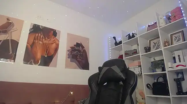 catalinapalencia online show from February 2025 06:41:01 PM