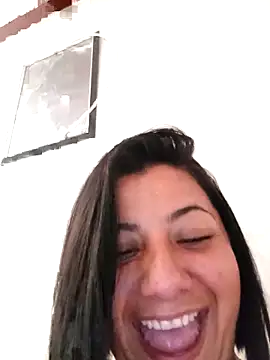 Snapshot of AngeleRoux chatting on November 2025 02:27:01 PM AngeleRoux online show from November 2025 02:27:01 PM