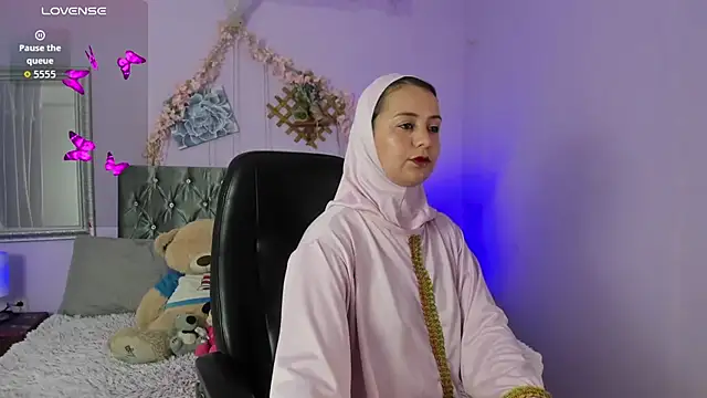 BadraSaadi online show from September 2025 08:53:01 PM