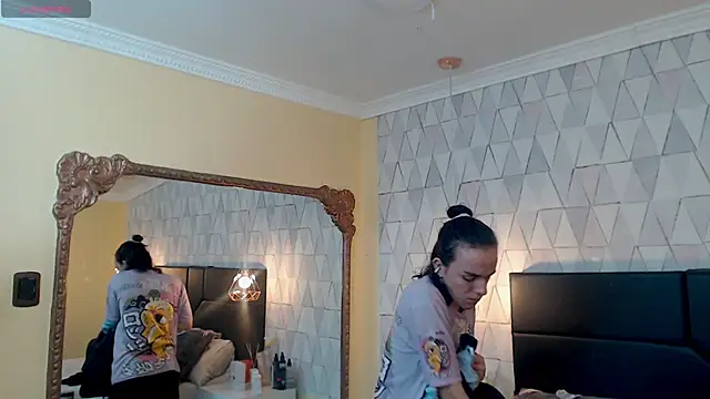 JustinePerry online show from February 2025 03:56:02 AM