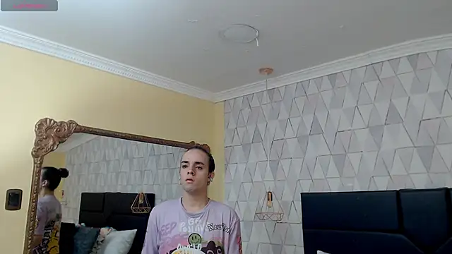 JustinePerry online show from March 2025 04:17:02 AM